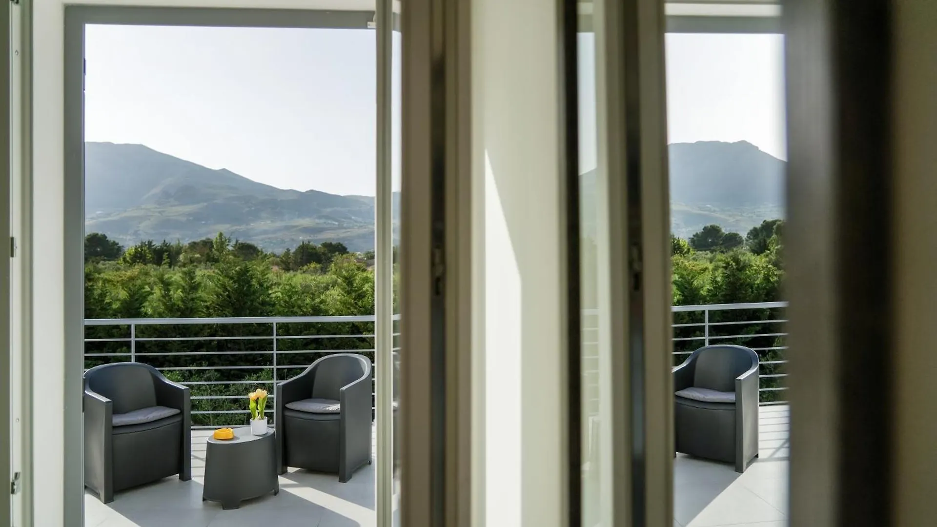 Luxury Villa La Perla - Castellammare Del Golfo With Pool, Garden And Parking 0*,  Italy